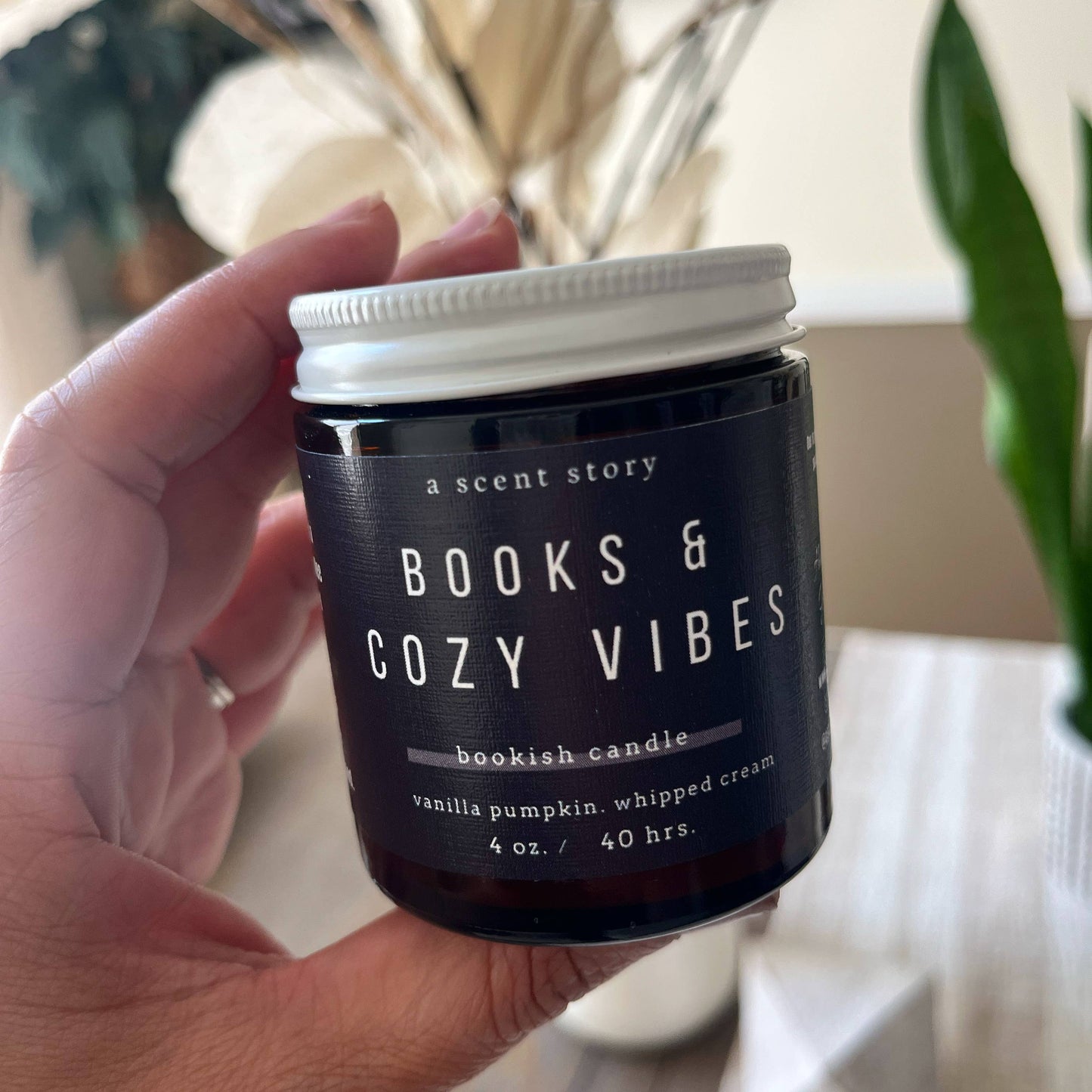Books & Cozy Vibes - Bookish Candle | Book Themed Candle