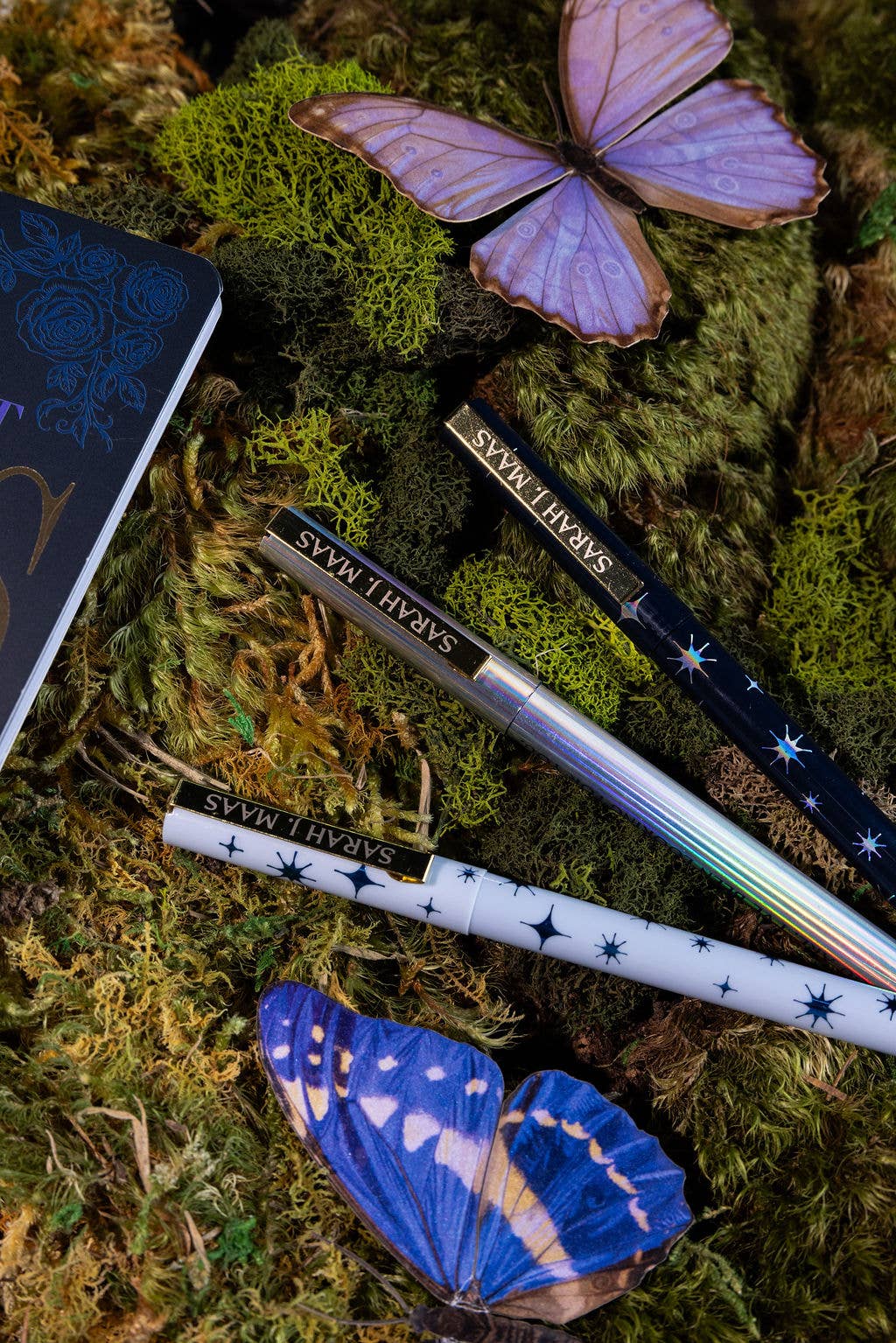 Pen Set, Night Court