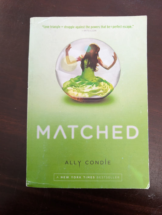 (pre-loved) Matched by Ally Condie